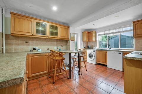 4 bedroom semi-detached house for sale, Leylands Road, Burgess Hill, RH15