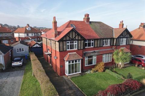 4 bedroom semi-detached house for sale, 12 Castle Road, Whitby
