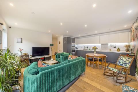 2 bedroom apartment for sale, Southern Way, Greenwich, London, SE10