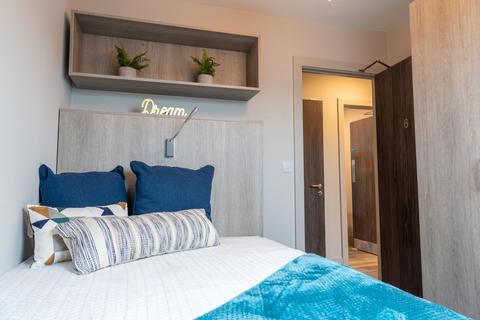 6 bedroom flat to rent, Gloucester Road, Bristol BS7