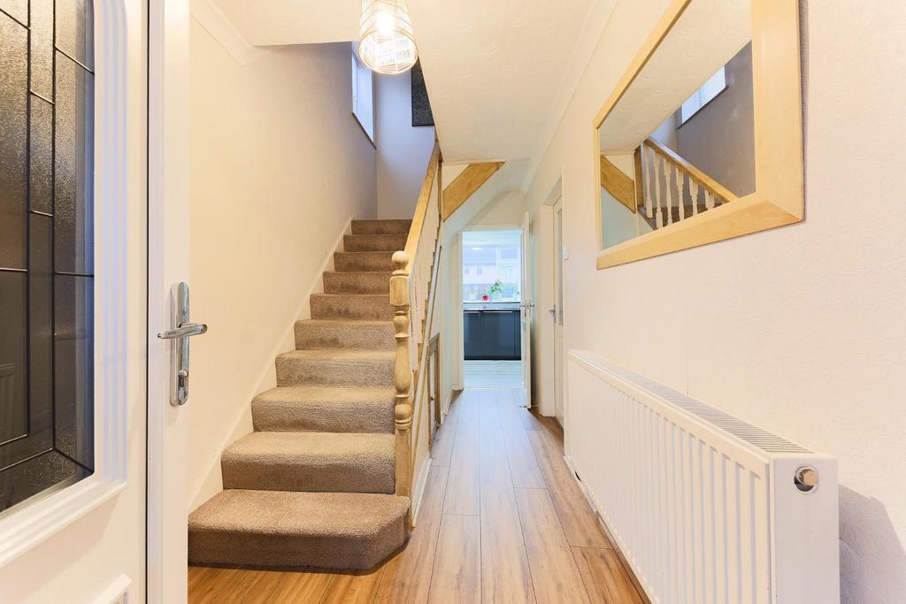 Hallway.jpg