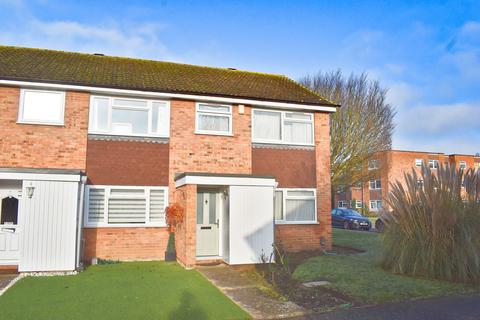 undefined, Willowhayne Drive, Walton-on-Thames, KT12