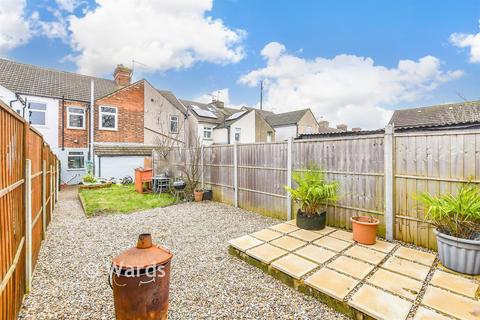 3 bedroom terraced house for sale, Bramley Road, Snodland, Kent