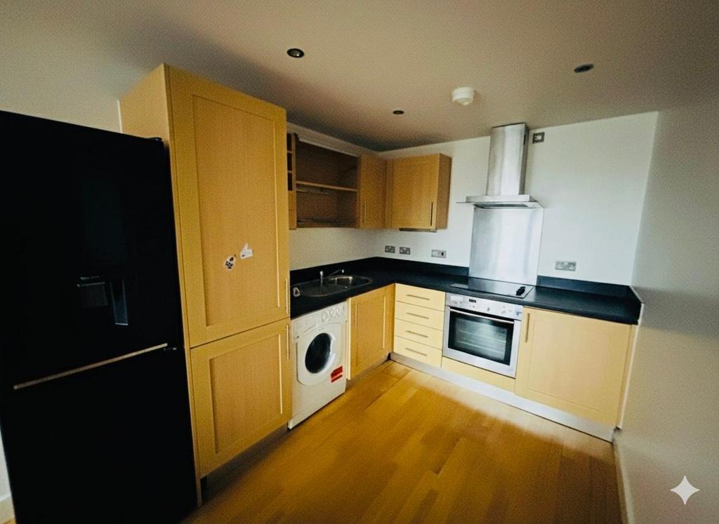 Fitted Kitchen Area: