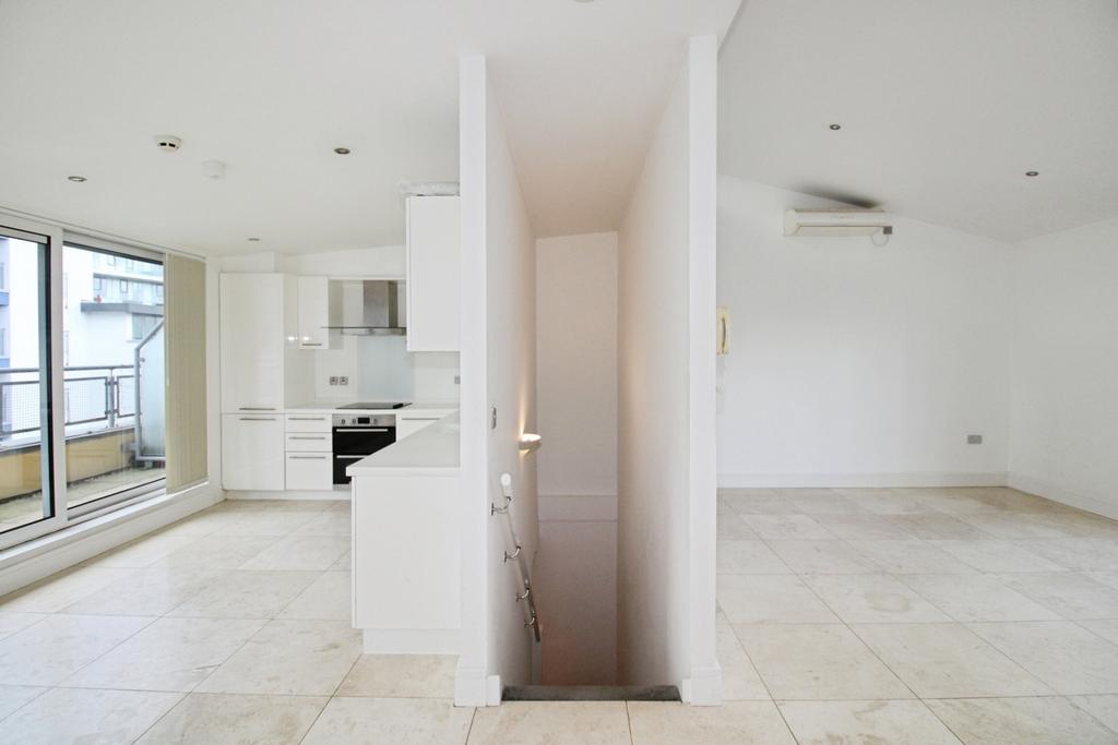 Kitchen/Reception