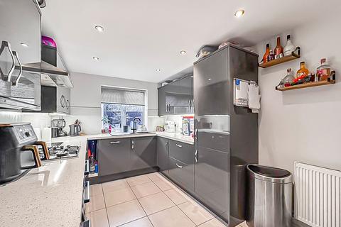 undefined, Bristol Road, Gloucester GL2