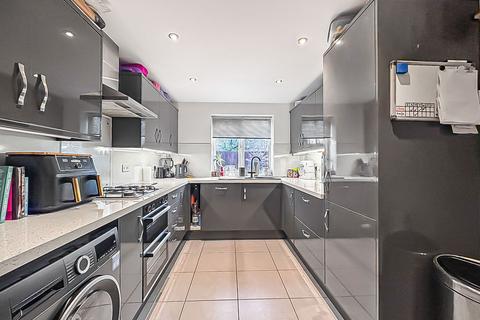 undefined, Bristol Road, Gloucester GL2