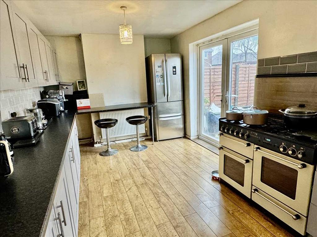 Dining room /kitchen