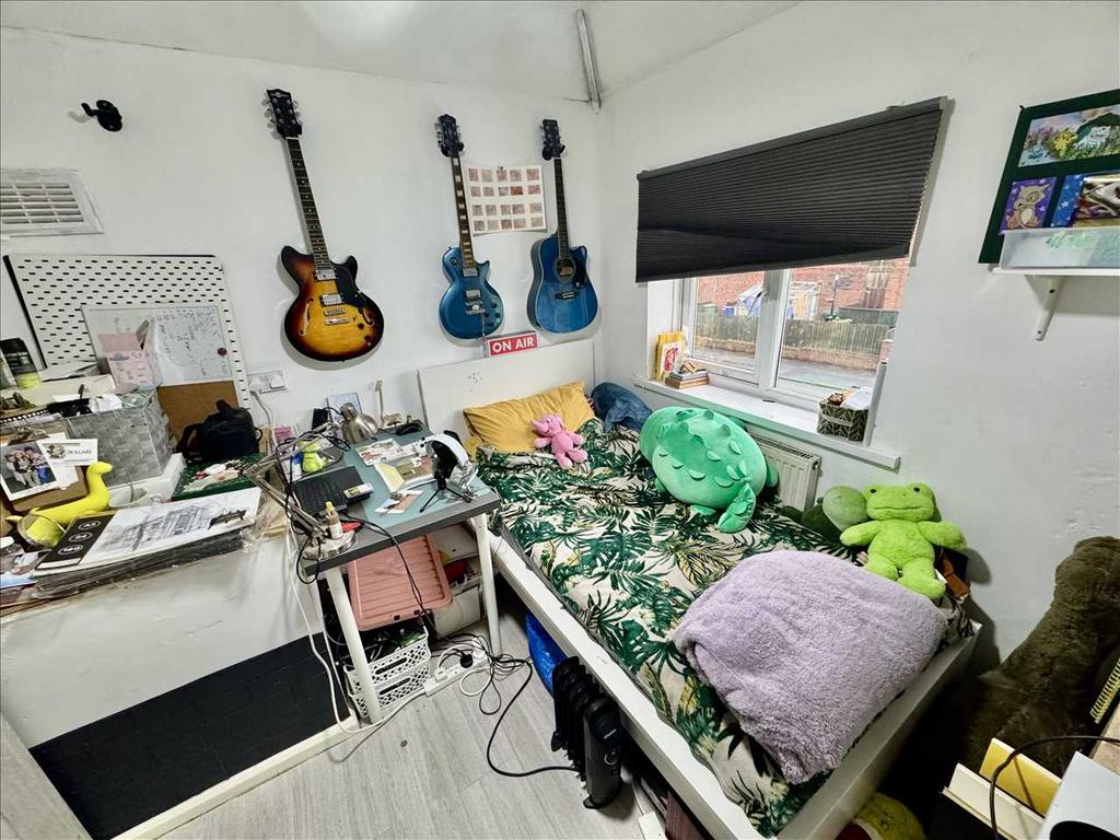 BEDROOM 3 (Front)