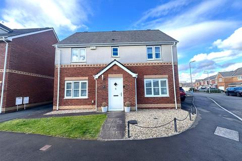 undefined, Ger Y Nant, Birchgrove, Swansea