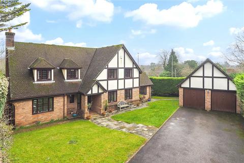 undefined, Parsonage Close, Petersfield, Hampshire, GU32