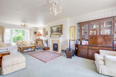 4 bedroom detached house for sale, Inkerman Drive, Hazlemere HP15