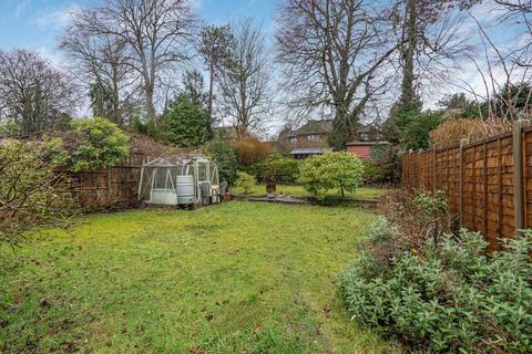 3 bedroom end of terrace house for sale, Newenham Road Bookham