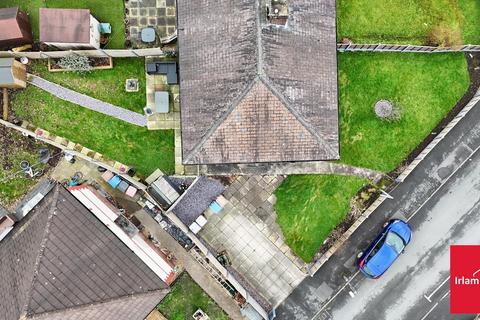 3 bedroom semi-detached house for sale, Nelson Drive, Cadishead, M44