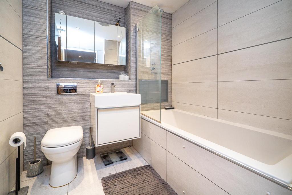 Flat3,-146-London-Road-1010.jpg