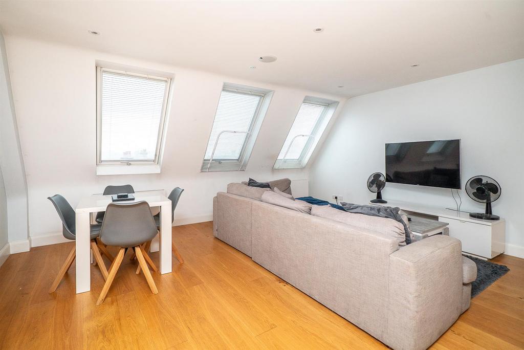 Flat3,-146-London-Road-1004.jpg