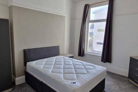 undefined, 18 Greenbank Avenue