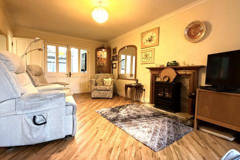 2 bedroom retirement property for sale, Berrow Court, Upton Upon Severn, Worcestershire, WR8 0JP