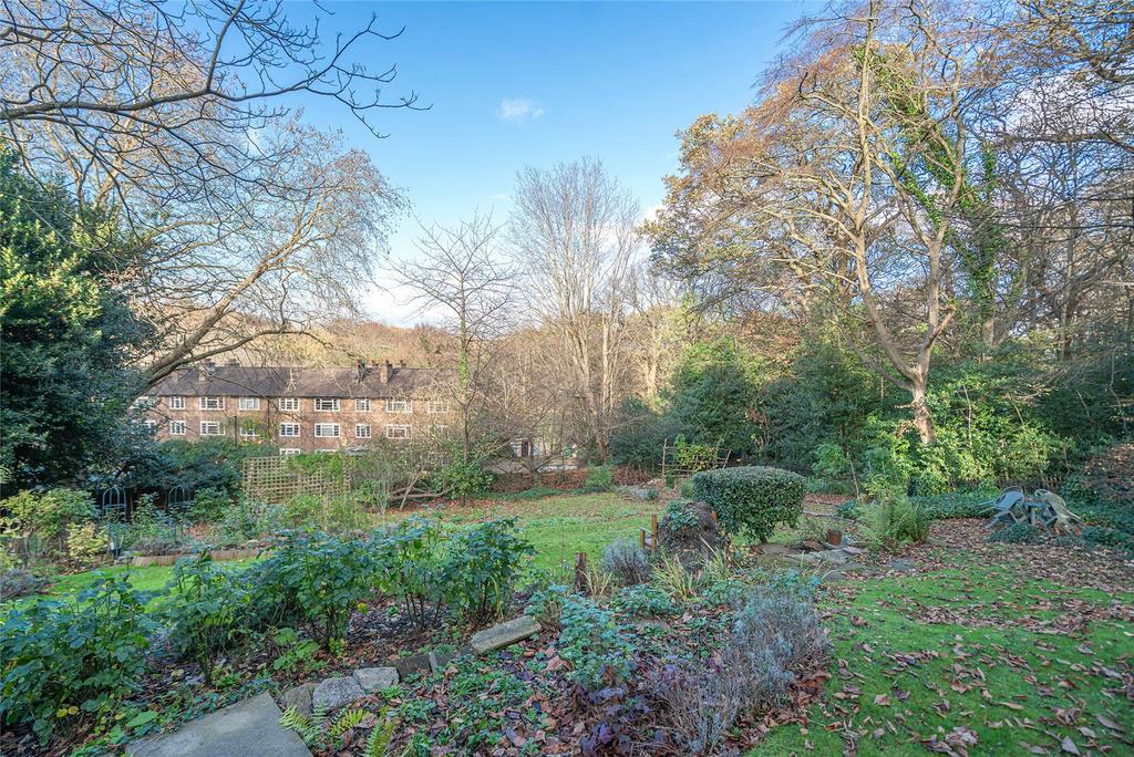 Communal Gardens B