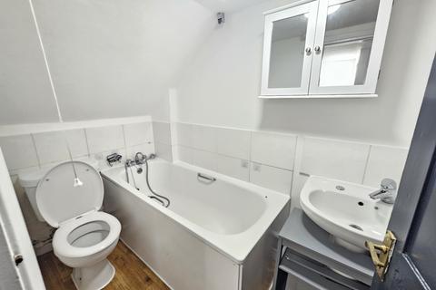 undefined, Stoke Road, Guildford GU1