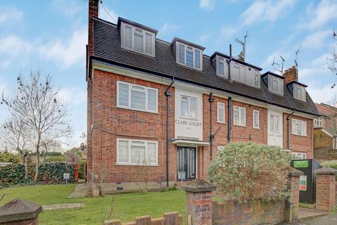 undefined, Clare Road, Greenford UB6
