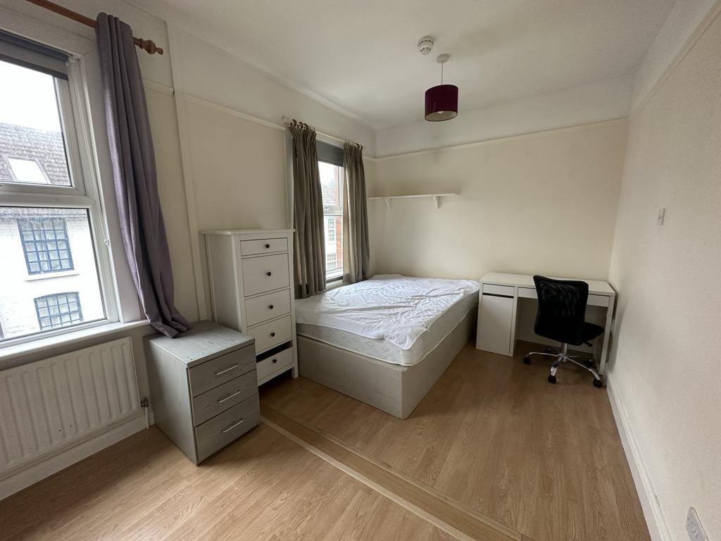 Bed 3