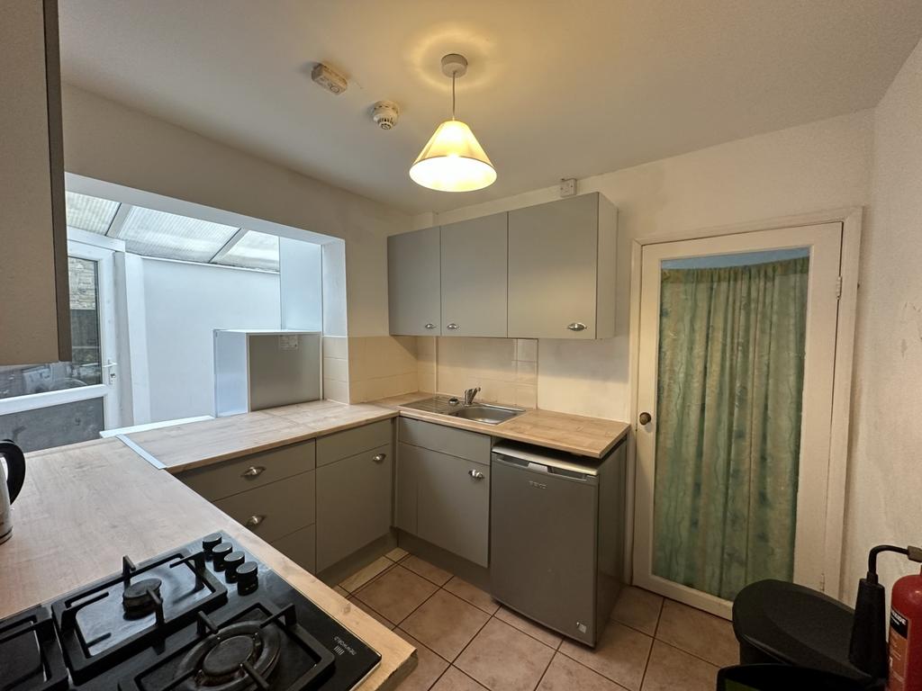Kitchen 2