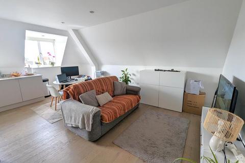 undefined, Chertsey, Surrey, KT16