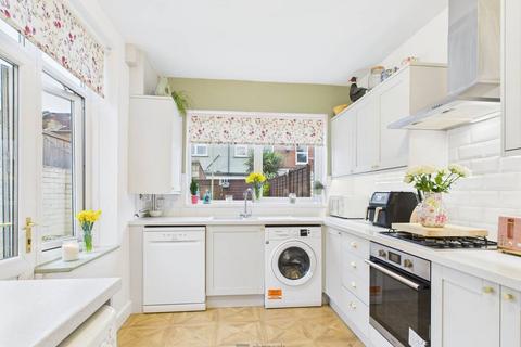 undefined, Martin Road, Portsmouth, PO3