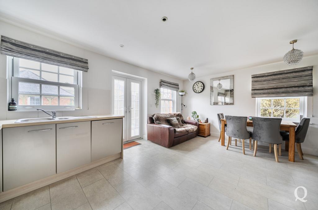 Aa3eda8c-4bd4-43a...