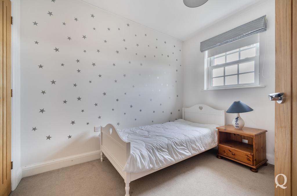 7ee11f06-5804-487...