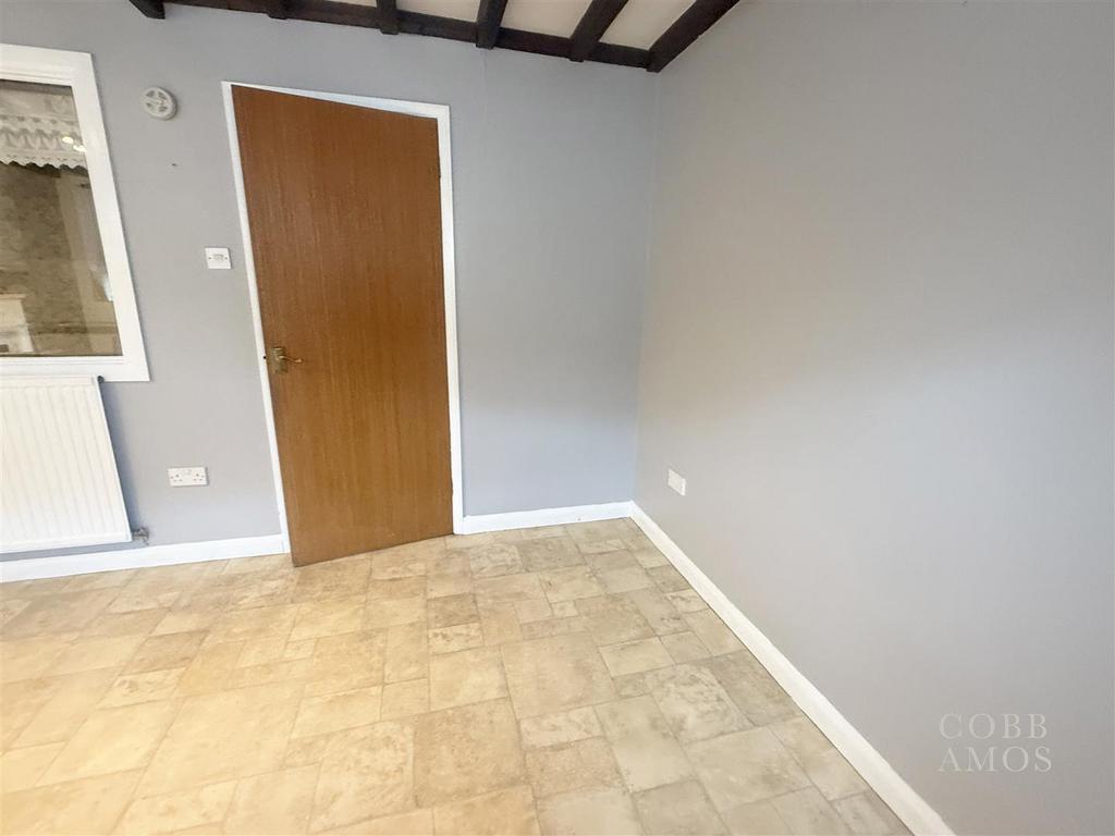 Dining Room.jpg