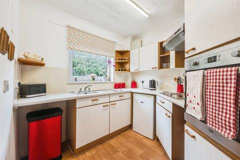 undefined, Kingfisher Court (Surbiton), Surbiton KT6