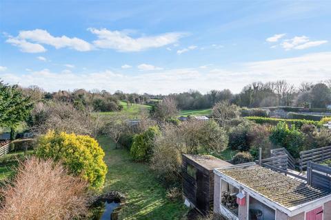 undefined, Sunnymede Avenue, Carshalton