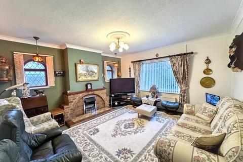 2 bedroom detached bungalow for sale, Rhuddlan Road, Bodelwyddan, Denbighshire, LL18 5UN
