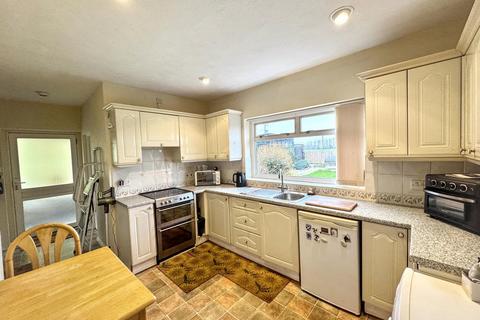 2 bedroom detached bungalow for sale, Rhuddlan Road, Bodelwyddan, Denbighshire, LL18 5UN