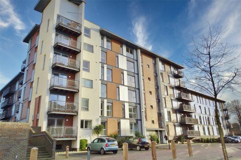2 bedroom apartment to rent, Commonwealth Drive, Three Bridges, Crawley, West Sussex, RH10