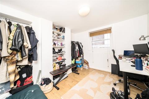 2 bedroom flat for sale, Brokesley Street, Bow, London, E3