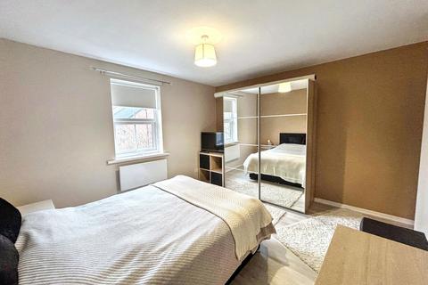 2 bedroom apartment for sale, Kielder Close, Killingworth, Newcastle upon Tyne, Tyne and Wear, NE12 6TE