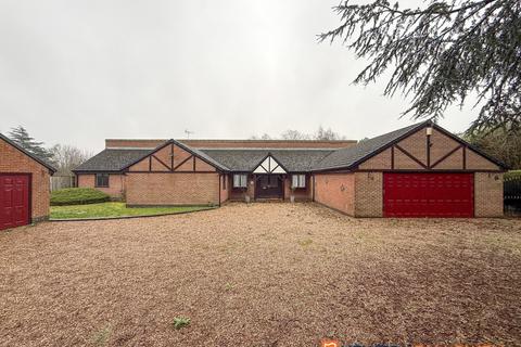 undefined, Fosse Road, 8 NG24