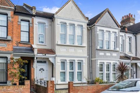5 bedroom terraced house for sale, Salisbury Road, London E17