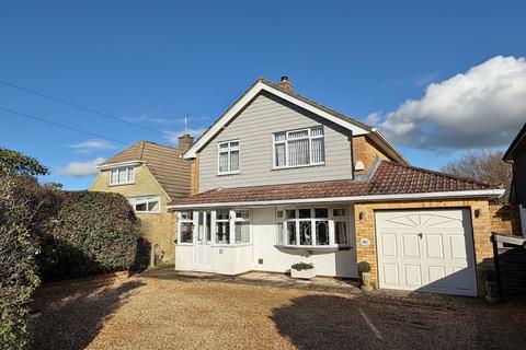 4 bedroom detached house for sale, Warrys Close, Hythe, SO45