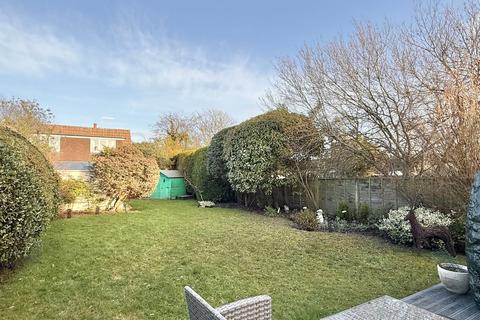 4 bedroom detached house for sale, Warrys Close, Hythe, SO45