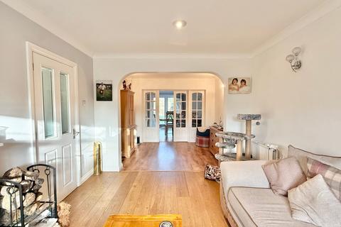 4 bedroom detached house for sale, Warrys Close, Hythe, SO45