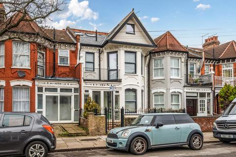 2 bedroom apartment to rent, Melbourne Avenue,  Enfield,  N13