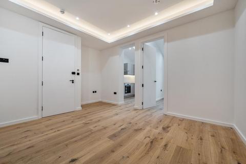 2 bedroom flat to rent, Melbourne Avenue,  Enfield,  N13