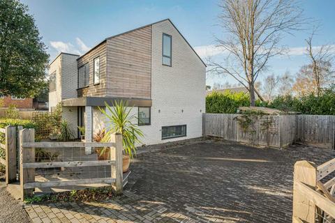 5 bedroom detached house for sale, Greys Road, Henley-on-Thames RG9