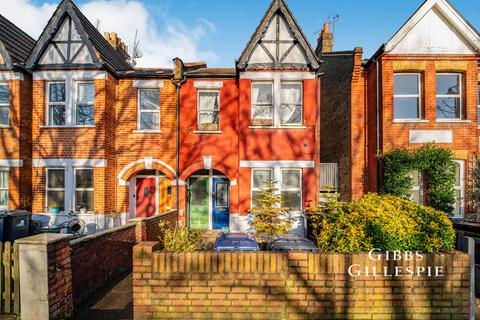 undefined, Pitshanger Lane, London, W5