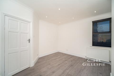undefined, Pitshanger Lane, London, W5