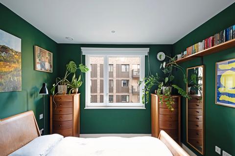 1 bedroom block of apartments for sale, Molten Court, London SE14
